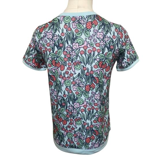 Lands End Shirt Girls XL 14 Short Sleeve Snails & Strawberries - Picture 5 of 7